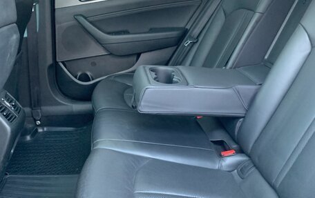 Hyundai Sonata VII, 2018 год, 2 150 000 рублей, 10 фотография