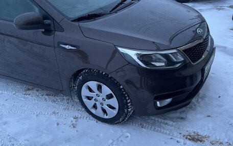 KIA Rio III рестайлинг, 2017 год, 880 000 рублей, 4 фотография