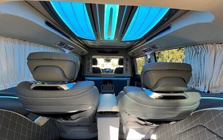 Mercedes-Benz V-Класс, 2024 год, 8 800 333 рублей, 14 фотография