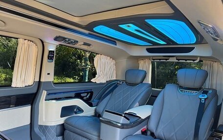 Mercedes-Benz V-Класс, 2024 год, 8 800 333 рублей, 12 фотография