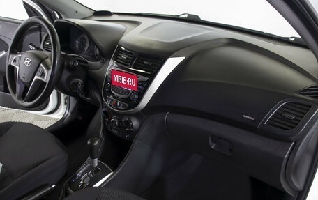 Hyundai Solaris II рестайлинг, 2011 год, 545 000 рублей, 9 фотография