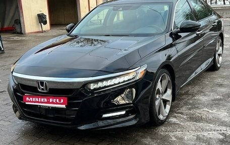 Honda Accord IX рестайлинг, 2017 год, 2 200 000 рублей, 3 фотография