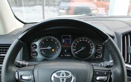 Toyota Land Cruiser 200, 2015 год, 5 440 000 рублей, 14 фотография