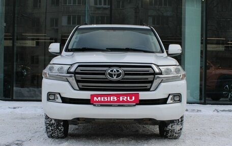 Toyota Land Cruiser 200, 2015 год, 5 440 000 рублей, 2 фотография