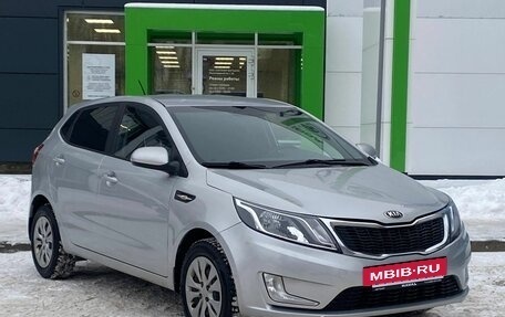 KIA Rio III рестайлинг, 2013 год, 850 000 рублей, 3 фотография