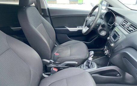 KIA Rio III рестайлинг, 2013 год, 850 000 рублей, 10 фотография