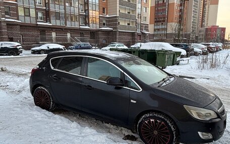 Opel Astra J, 2010 год, 590 000 рублей, 3 фотография