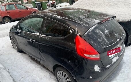 Ford Fiesta, 2011 год, 400 000 рублей, 3 фотография