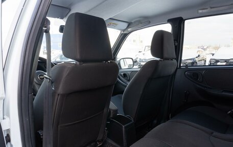 Chevrolet Niva I рестайлинг, 2018 год, 840 000 рублей, 11 фотография