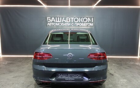 Volkswagen Passat B8 рестайлинг, 2015 год, 1 699 600 рублей, 5 фотография