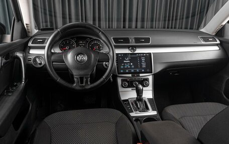 Volkswagen Passat B7, 2012 год, 979 000 рублей, 6 фотография