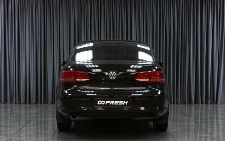 Volkswagen Passat B7, 2012 год, 979 000 рублей, 4 фотография