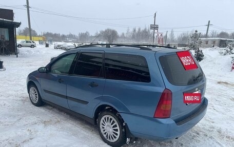 Ford Focus IV, 2001 год, 255 000 рублей, 3 фотография