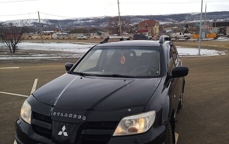 Mitsubishi Outlander III рестайлинг 3, 2004 год, 530 000 рублей, 5 фотография