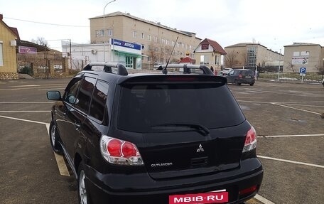 Mitsubishi Outlander III рестайлинг 3, 2004 год, 530 000 рублей, 8 фотография
