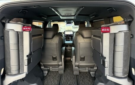 Toyota Alphard, 2023 год, 8 500 000 рублей, 16 фотография