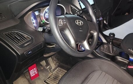 Hyundai ix35 I рестайлинг, 2013 год, 1 400 000 рублей, 11 фотография