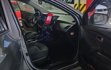 Hyundai ix35 I рестайлинг, 2013 год, 1 400 000 рублей, 19 фотография