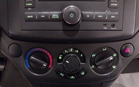 Chevrolet Aveo III, 2010 год, 475 000 рублей, 13 фотография