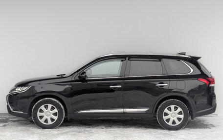 Mitsubishi Outlander III рестайлинг 3, 2019 год, 2 750 000 рублей, 8 фотография