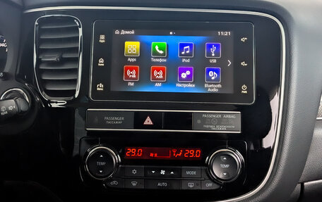 Mitsubishi Outlander III рестайлинг 3, 2019 год, 2 750 000 рублей, 15 фотография