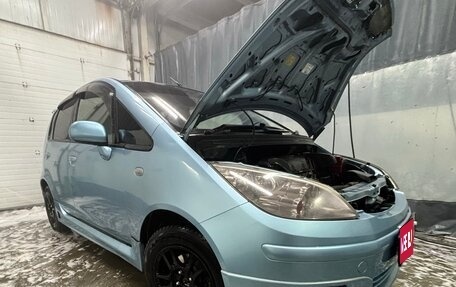 Mitsubishi Colt VI рестайлинг, 2003 год, 300 000 рублей, 1 фотография