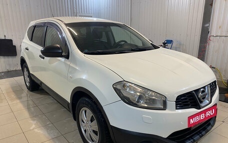 Nissan Qashqai+2 I, 2011 год, 866 000 рублей, 2 фотография