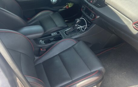 Hyundai Elantra VI рестайлинг, 2017 год, 2 000 000 рублей, 11 фотография