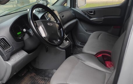 Hyundai Grand Starex Grand Starex I рестайлинг 2, 2009 год, 1 500 000 рублей, 10 фотография