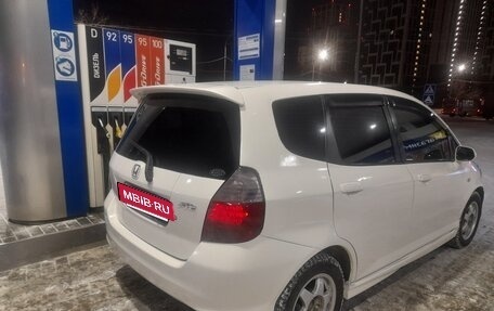 Honda Fit III, 2006 год, 389 000 рублей, 4 фотография