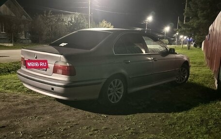 BMW 5 серия, 1998 год, 320 000 рублей, 6 фотография