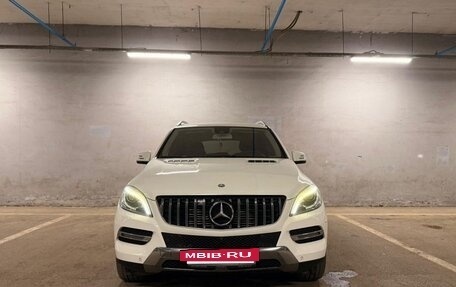 Mercedes-Benz M-Класс, 2013 год, 2 350 000 рублей, 10 фотография