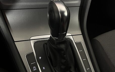 Volkswagen Golf VII, 2014 год, 997 000 рублей, 17 фотография