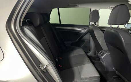 Volkswagen Golf VII, 2014 год, 997 000 рублей, 23 фотография