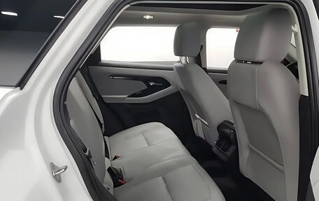 Land Rover Range Rover Evoque II, 2024 год, 5 400 000 рублей, 13 фотография