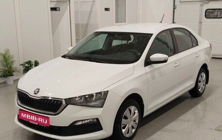 Skoda Rapid II, 2021 год, 1 420 000 рублей, 1 фотография