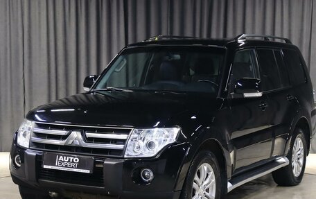 Mitsubishi Pajero IV, 2011 год, 1 729 000 рублей, 1 фотография