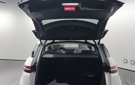 Land Rover Range Rover Evoque II, 2024 год, 5 400 000 рублей, 19 фотография