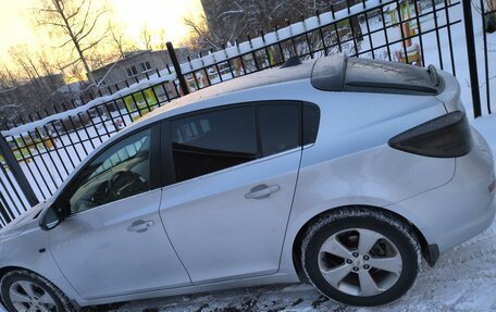 Chevrolet Cruze II, 2012 год, 570 000 рублей, 3 фотография