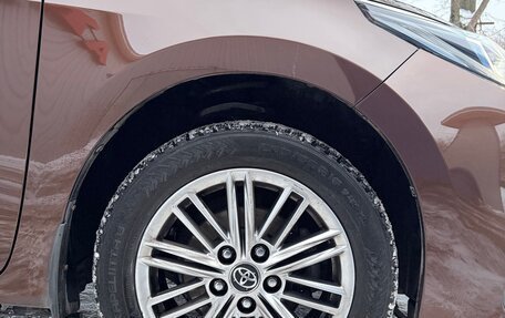 Toyota Corolla, 2018 год, 2 200 000 рублей, 7 фотография