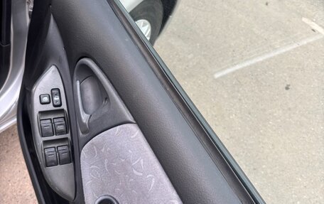 Toyota Vitz, 2000 год, 255 000 рублей, 12 фотография