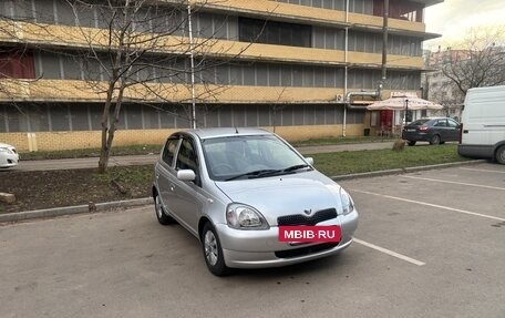 Toyota Vitz, 2000 год, 255 000 рублей, 3 фотография