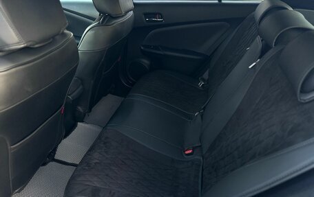 Toyota Prius IV XW50, 2017 год, 2 250 000 рублей, 16 фотография