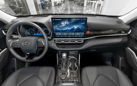 Toyota Highlander, 2025 год, 5 800 000 рублей, 8 фотография