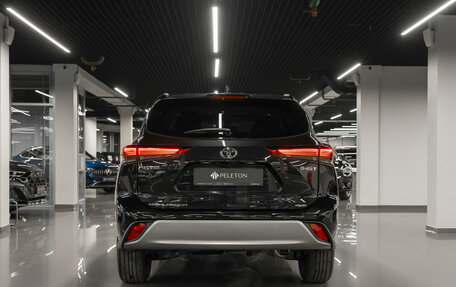 Toyota Highlander, 2025 год, 5 800 000 рублей, 6 фотография