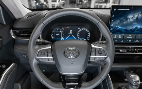 Toyota Highlander, 2025 год, 5 800 000 рублей, 11 фотография