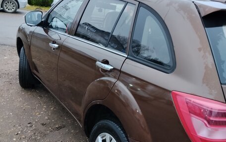 Lifan X60 I рестайлинг, 2016 год, 550 000 рублей, 3 фотография