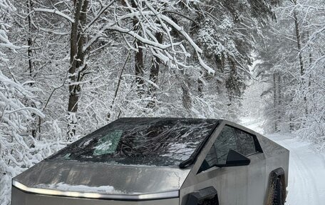 Tesla Cybertruck, 2024 год, 14 950 000 рублей, 4 фотография