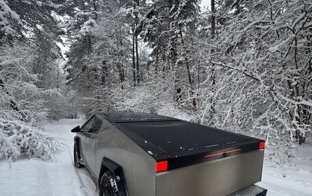 Tesla Cybertruck, 2024 год, 14 950 000 рублей, 7 фотография
