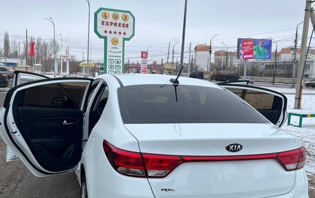 KIA Rio IV, 2018 год, 1 249 999 рублей, 6 фотография